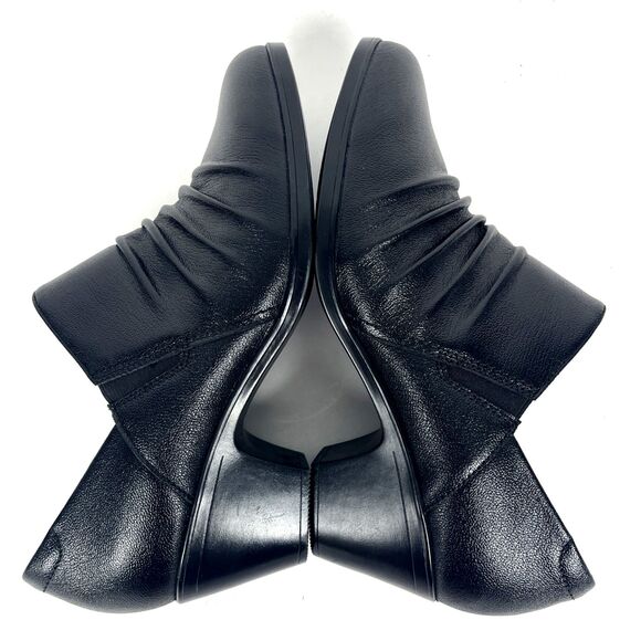 Clarks Emily Cove Black Leather Slip on Wedge heel Womens SZ 9.5 Casual Comfort - Picture 10 of 14